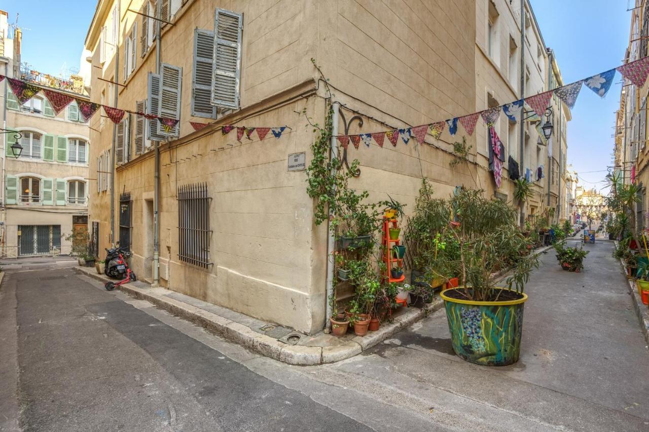 Appartement Panier Caylus - Welkeys Marseille Exterior photo